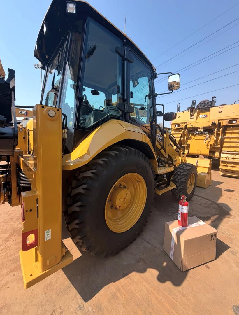 Heavy Equipment & Site Logistics